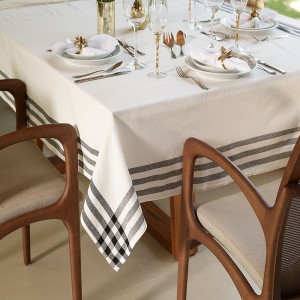 TOALHA MESA RETANGULAR 8 LUGARES PARIS LISTRADA 1,40m x 3,00m
