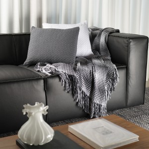 MANTA C/FRANJA DECORATIVA SOFA OU CAMA SOLTEIRO GUARATINGUETA