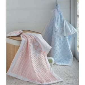 EDREDOM BEBÊ BORDADO COM APLIQUE